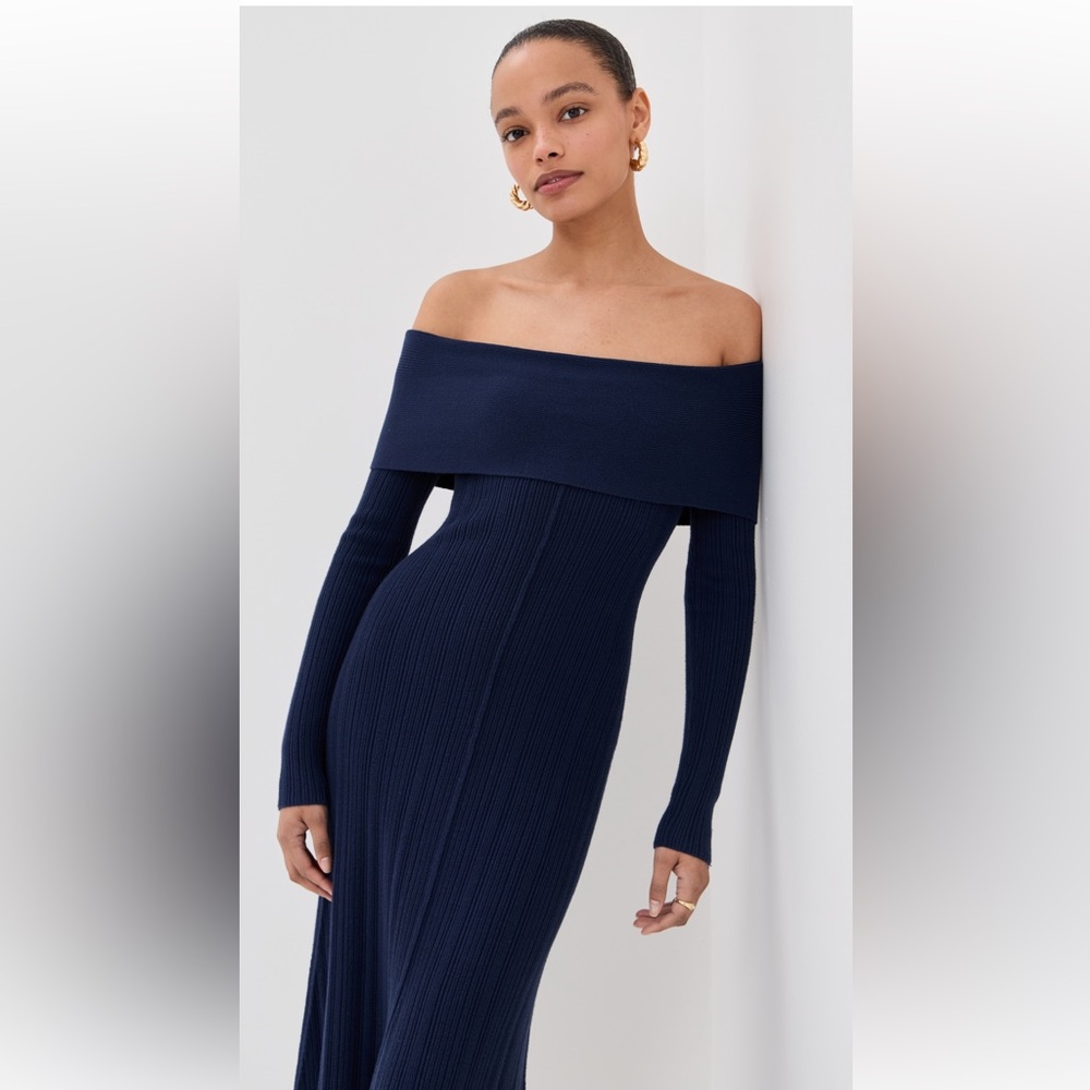 Elegant Long Sleeve Off-Shoulder Dress - Navy